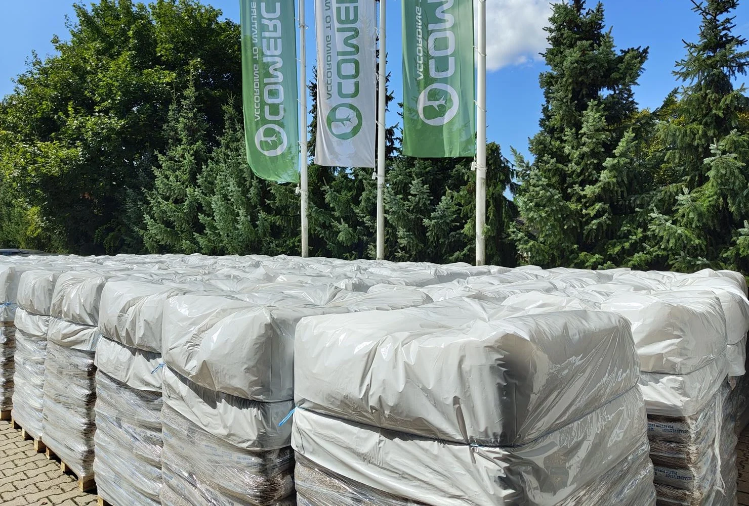 Pellet ENplus A1 Poznań – 34,62 zł/worek, palety 975 kg, dostawa